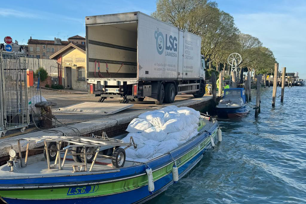 Barca LSG lavanderia Venezia